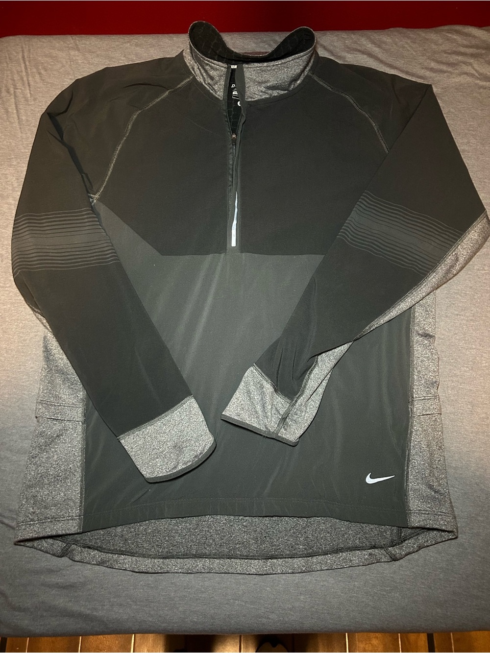 Nike Men’s Black & Gray Half-Zip Athletic Fleece Lined Running Pullover